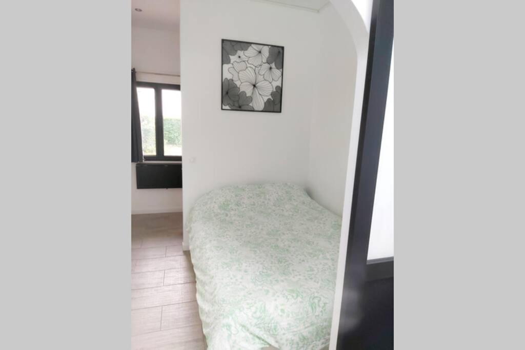Superbe Studio 15 M²,Proche Disney, Asterix, Cdg Apartamento Gressy Exterior foto